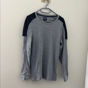 Guess Gray and Black Long Sleeve Tees Casual Style